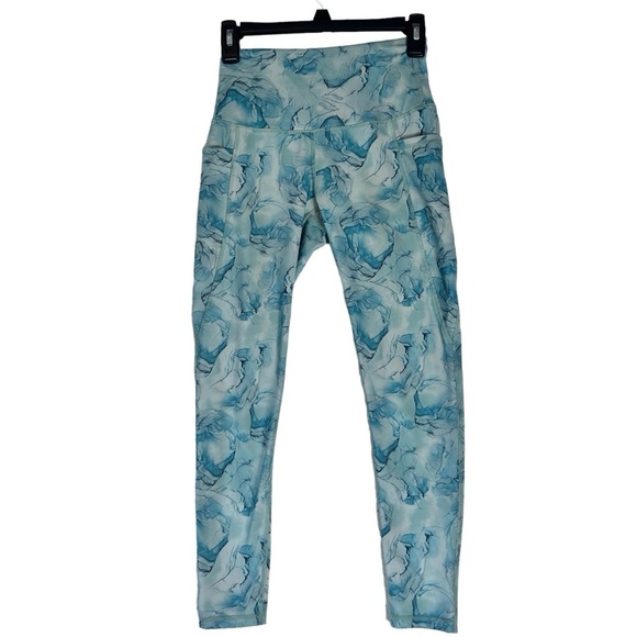 LegEnd Women Size SActive Printed 7/8 Leggings with Pockets Soft and Well Made - Picture 1 of 8